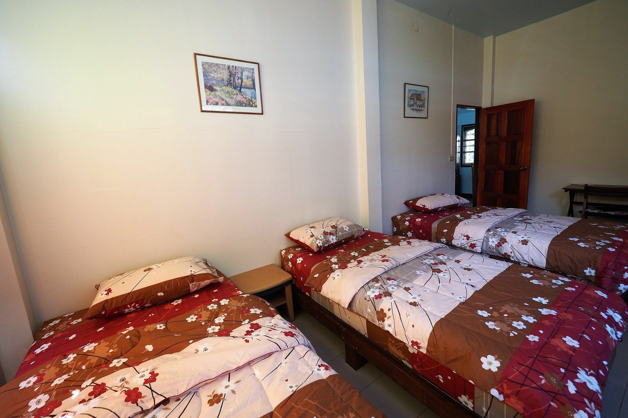Ban Yenjid Hotel Пра Након Си Аютая Екстериор снимка